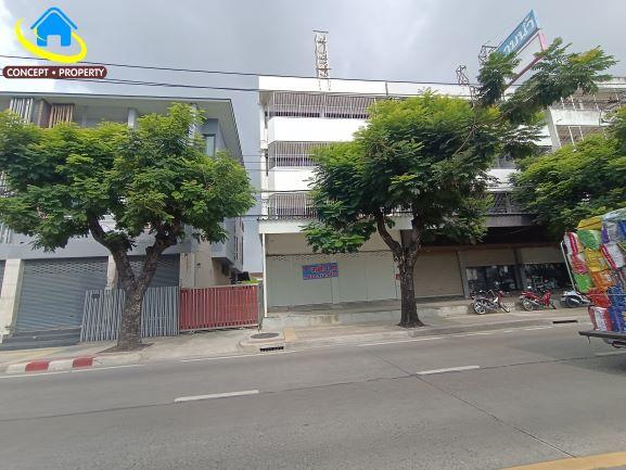 ขายตึกแถว 2 คูหา ติดถนนเฉลิมพระเกียรติ ร.9 ใกล้สวนหลวง ประเวศ อุดมสุข 4