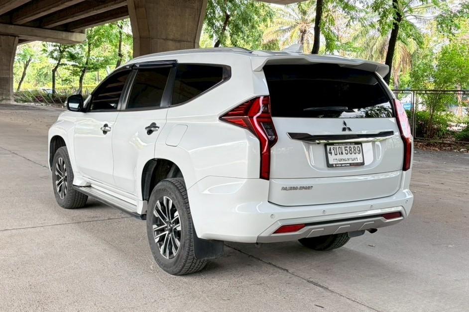ð 2023 Mitsubishi PAJERO Sport 2.4 GT PREMIUM 2WD AT āļĢāļđāļāļāļĩāđ 7