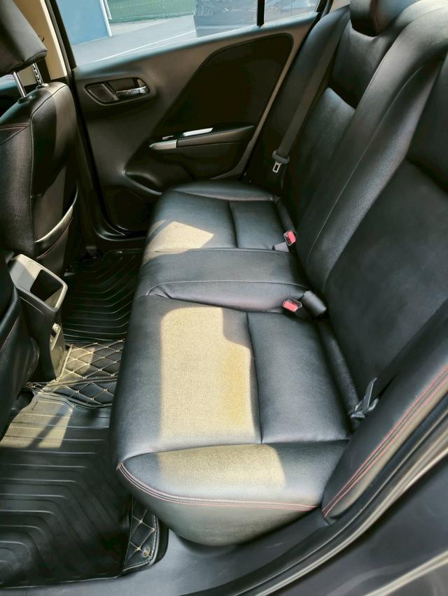 Honda City 1.5 SV A/T ปี 2017 10