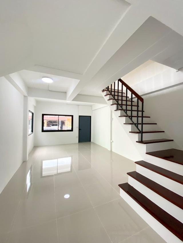 ขายบ้านพระปิ่น 2 ถนนศาลาธรรมสพน์ พุทธมลฑลสาย2 รีโนเวทใหม่ทั้งหลัง 3