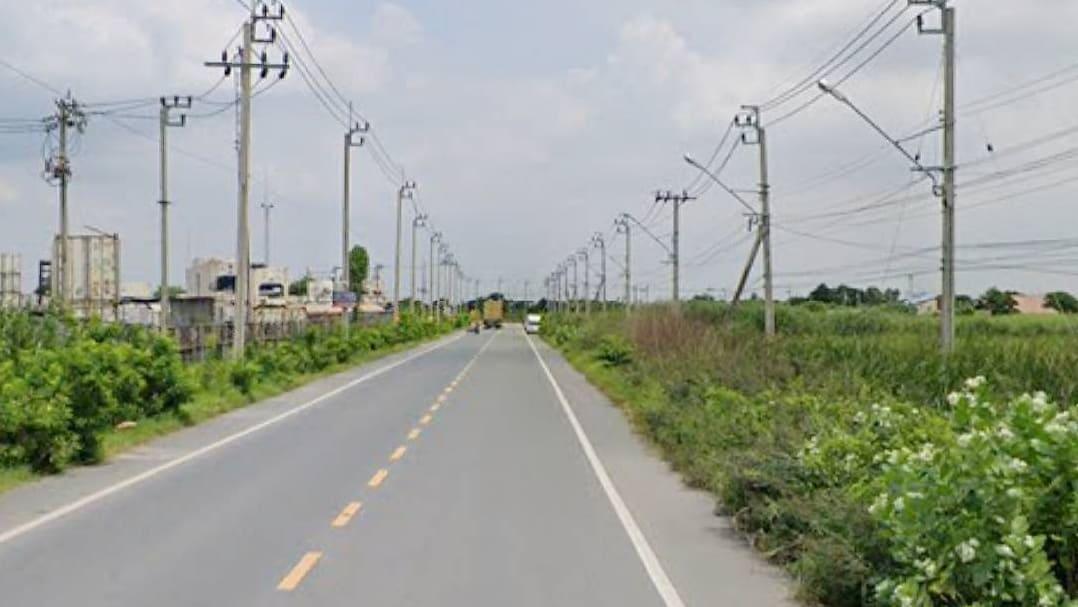 ขายที่ดินเปล่า 122 ไร่ คู่ขนานมอเตอร์เวย์ ติดถนนคุ้มเกล้า ใกล้สนามบินสุวรรณภูมิ แขวงลำปลาทิว เขตลาดกระบัง กรุงเทพๆ 1