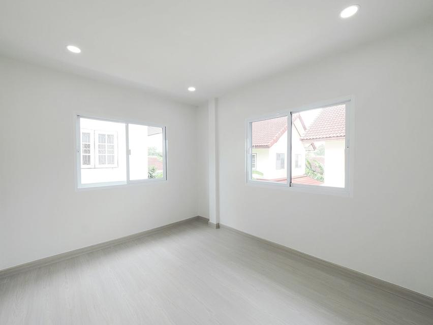 🏤บ้านเดี่ยว 2 ชั้น 52.6 ตร.ว. ม.กิตติยารักษ์5 ขนาด 4 ห้องนอน 2 ห้องน้ำ บ้านหลังใหญ่ฟังชั่นดีเยี่ยม พร้อมเฟอร์ [บางกรวย-ไทรน้อย] บ้านเลขที่ 34/171 14