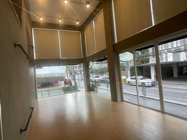 PB5863 ให้เช่าอาคารพาณิชย์ 4 ชั้น ย่านหัวหมาก หลังราม ซอยราม24 พระราม9 ซอย 43 เสรีพระราม9 ใกล้เดอะไนน์พระราม9 (The Nine)  4