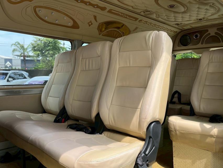 ขาย Toyota Commuter 2.5D4D ปี14 8