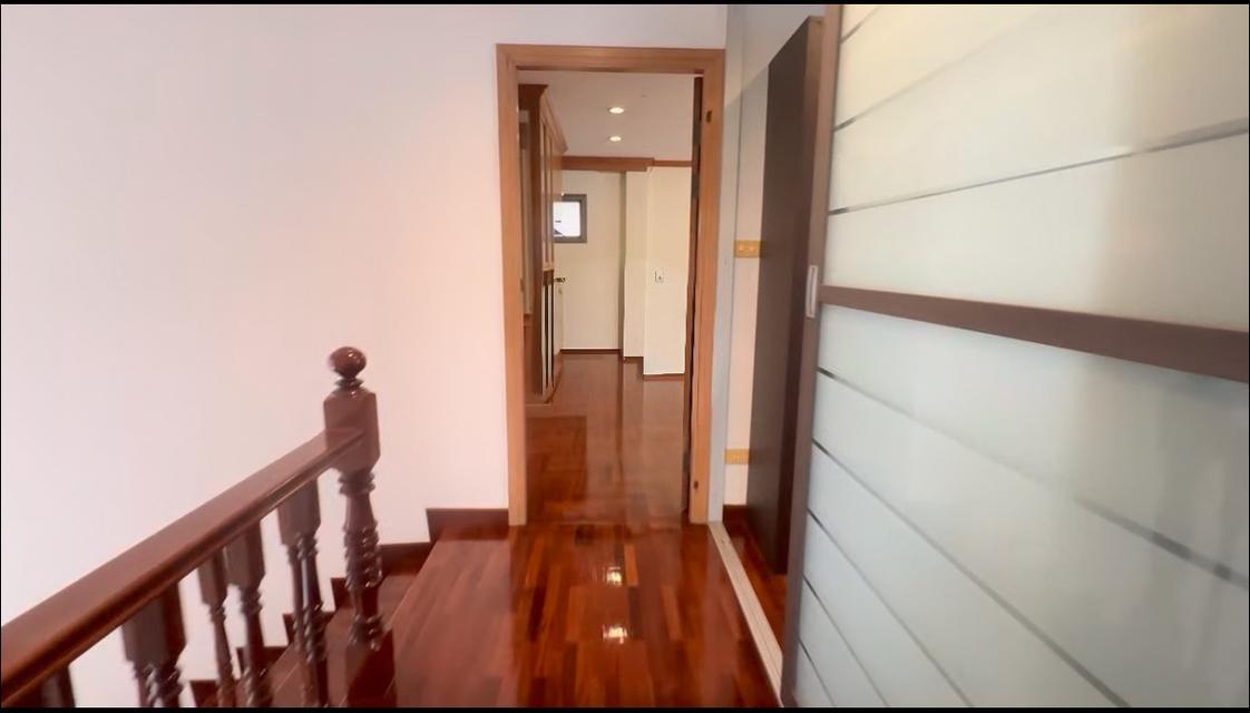 ขายบ้านเดี่ยว ธารารมย์ รามคำแหง 43/1 ใกล้บดินทรเดชา เดินทางสะดวกหลายเส้นทาง ราคาพิเศษ 27 ล้าน 13