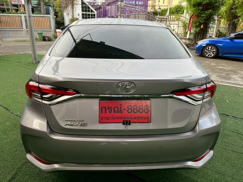 TOYOTA ALTIS 1.8 SPORT AUTO 2025 16