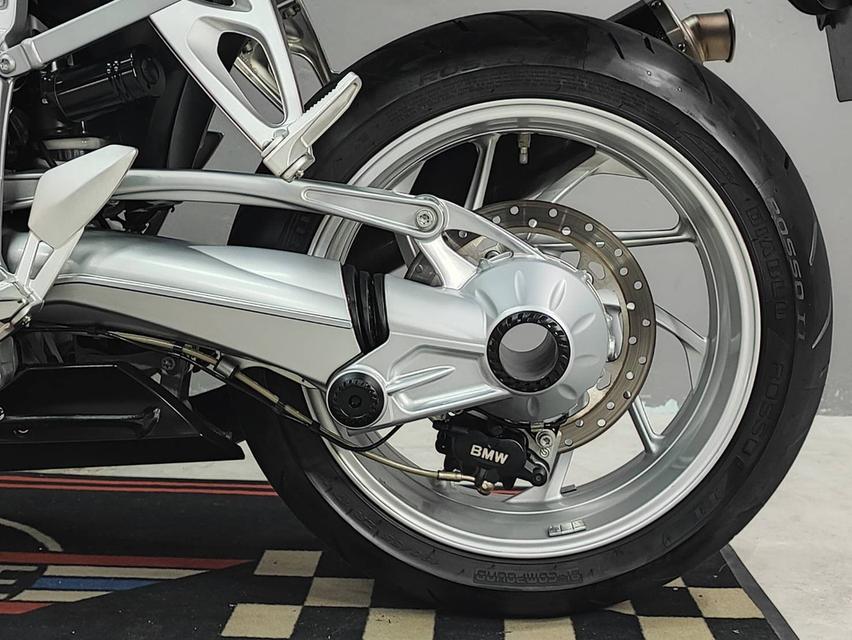 BMW K1200S ปี 2010 ไมล์น้อย สภาพรถใหม่ เจ้าของดูแลอย่างดี 12