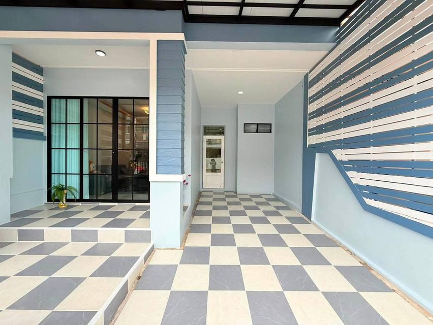 ขายบ้านทาวน์เฮ้าส์ 2 ชั้น 22 ตรว. หมู่บ้านรื่นฤดี 5 ถนนหทัยราษฎร์ คลองสามวา ฟรีเฟอร์นิเจอร์ ตกแต่งสวย 2