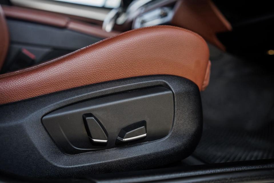 BMW 520d M Sport F10 ปี 2016 รูปที่ 17
