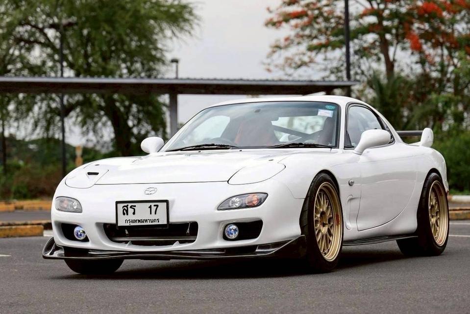 รหัสรถ PR17 Mazda Rx7 ตัวรถปี 1994 จดทะเบียนปี 2011 ตัวรถสีขาวแท้ตัวถังสวย Restore