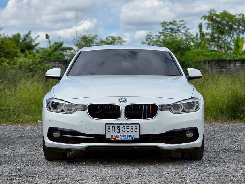 รหัสรถ NC3588 ✳️ 330e Plug-In HYBRID Iconic [F30] " LCI " 2