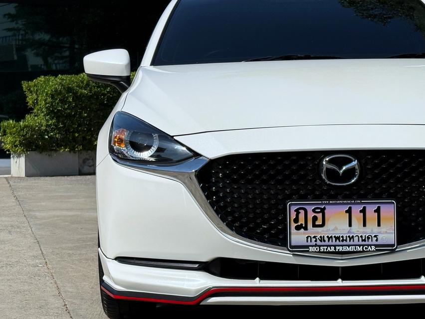 2022 MAZDA 2 1.3 C รถมือเดียวออกป้ายแดง สภาพเหมือนรถใหม่ รถวิ่งน้อย เข้าศูนย์ทุกระยะ ไม่เคยมีอุบัติเหตุครับ 7