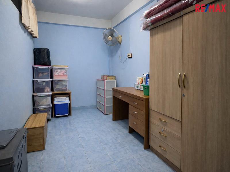 ขายอาคารพาณิชย์ 3.5 ชั้น 3 คูหา พระราม 2 ซอยสะแกงาม 35/3 พื้นที่ใหญ่ เหมาะทำธุรกิจ 17