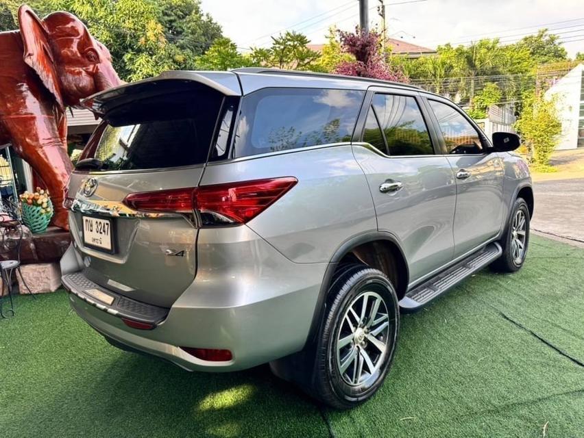 รถTOYOTA FORTUNER ตัวV 4WD  เครื่อง2.8 cc  เกียร์ AUTO ปี2018 (หมายเหตุ:คันนี้ขายไม่รับประกันเลขไมล์คคะ์} 16