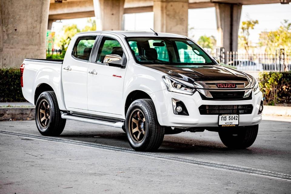 Isuzu D-Max Hi-Lander Cab 4 2.5 VGS Z ท๊อปปี 2012 สีขาว เกียร์ธรรมดา 3