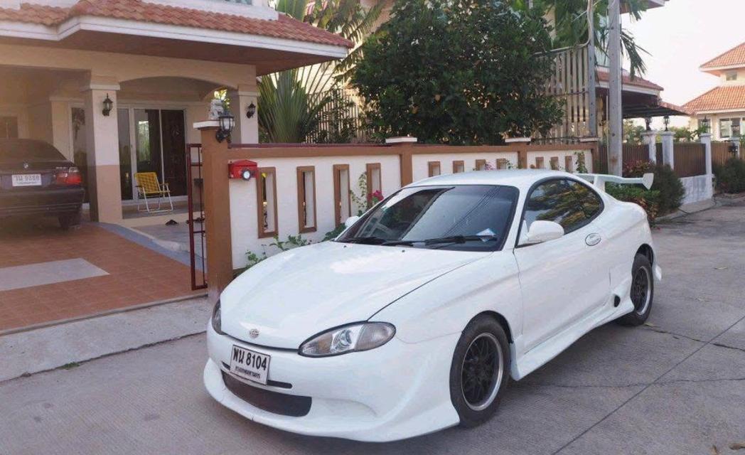 Hyundai Tiburon 1998 สีขาว 4