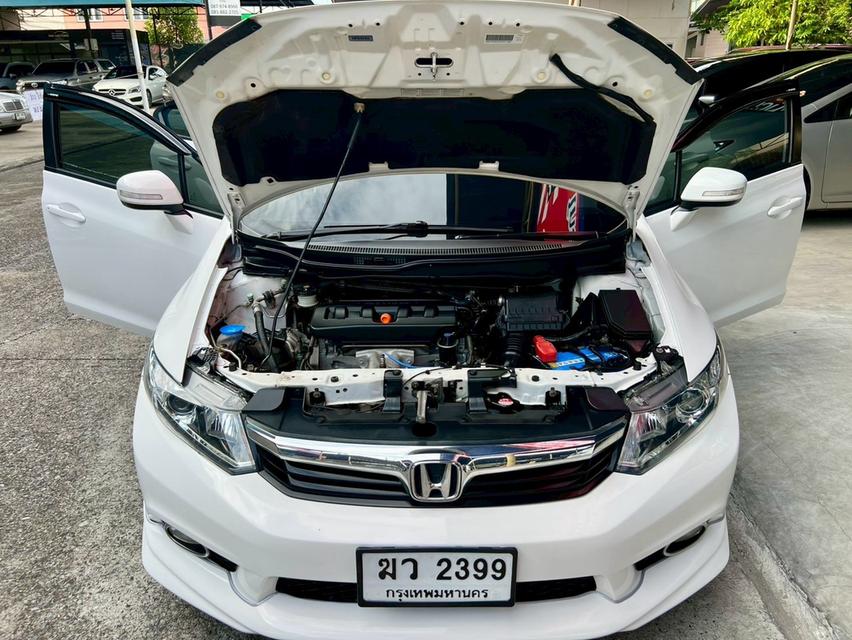 HONDA CIVIC FB ปี 2012 รุ่น 1.8E navi ออโต้ สีขาว รถมือเดียว เลขไมล์น้อย 120,000 km รูปที่ 20