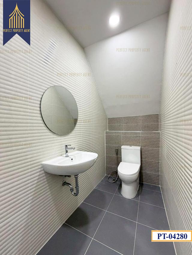 ขาย ตึกแถวริมถนน นนทบุรี ตรงข้ามกองสลาก สนามบินน้ำ ทำเลดี ค้าขายได้ 6