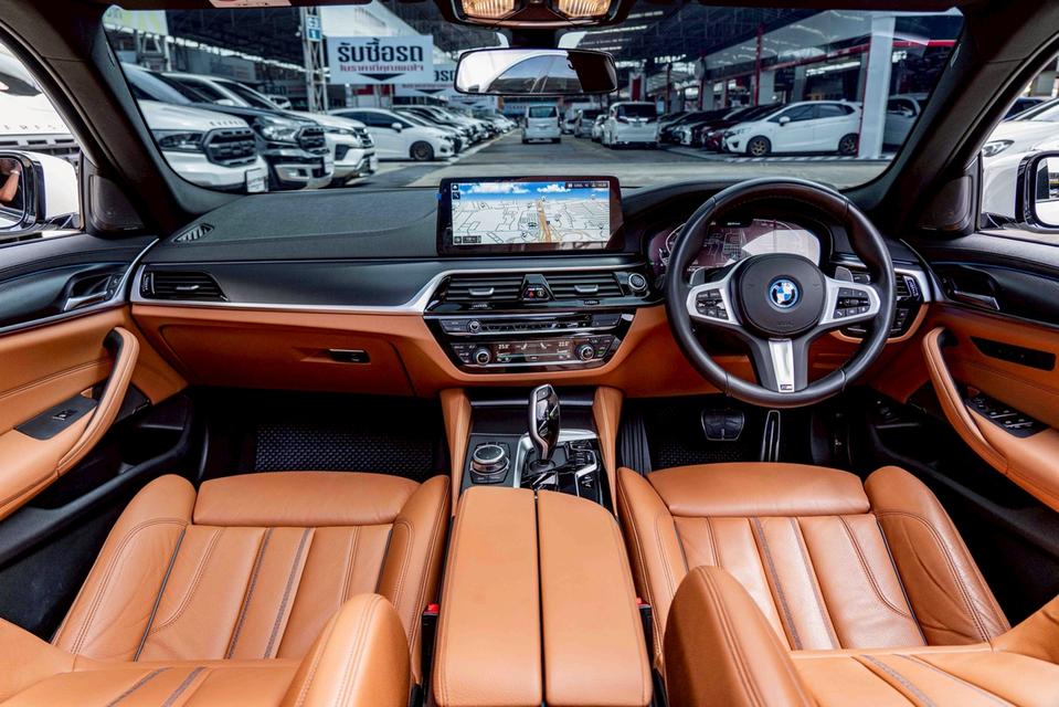 รหัสรถ NP274 BMW 530e M SPORT 2022 11