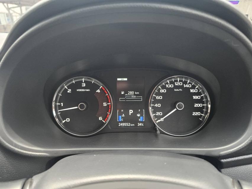 Mitsu Pajero 2.4GT Premium 4WD ปี 2016 รูปที่ 18