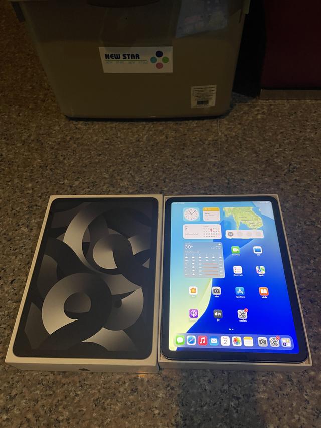 ขายiPadAir5 M1 สีSpace Black256กิ๊กWifi CelluerตัวTopสุดสเปคนี่หายากไร้รอยยกกล่องถูกๆ