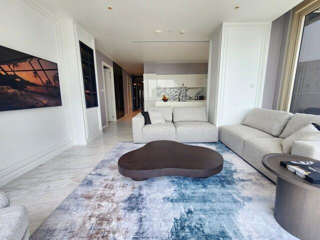 Five-Star Lifestyle by the River - 2BR at Four Seasons near BTS Saphan Taksin