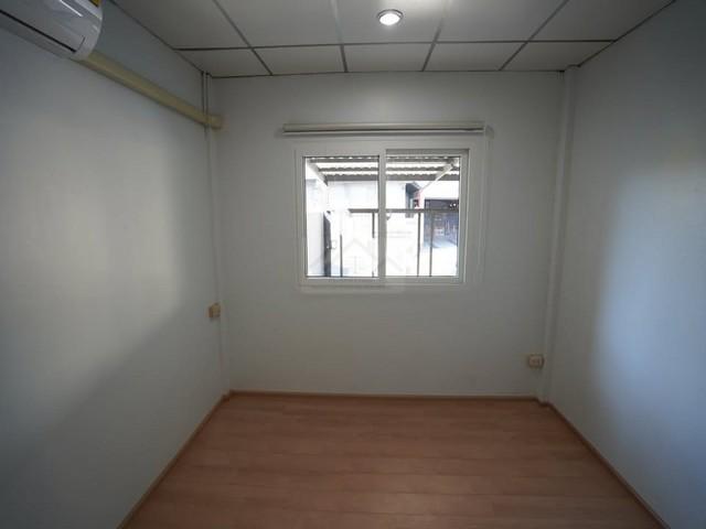 ให้เช่า ออฟฟิศ คลังสินค้า บ้านเดี่ยว มณียา 8 ประดิษฐ์มนูญธรรม เลียบด่วนรามอินทรา ติดทางขึ้นลงด่วน ที่จอดรถ 6 คัน 5