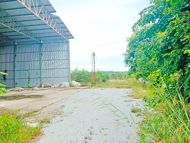 ให้เช่าโรงงาน พร้อมออฟฟิศ ขอใบรง.4ได้ ตลาดสดเขาไม้แก้ว 1.4 กม.พื้นที่สีเหลือง 1,800 ตร.ม. รร.นานาชาติรักบี้ 3.5 กม.บางละ 7