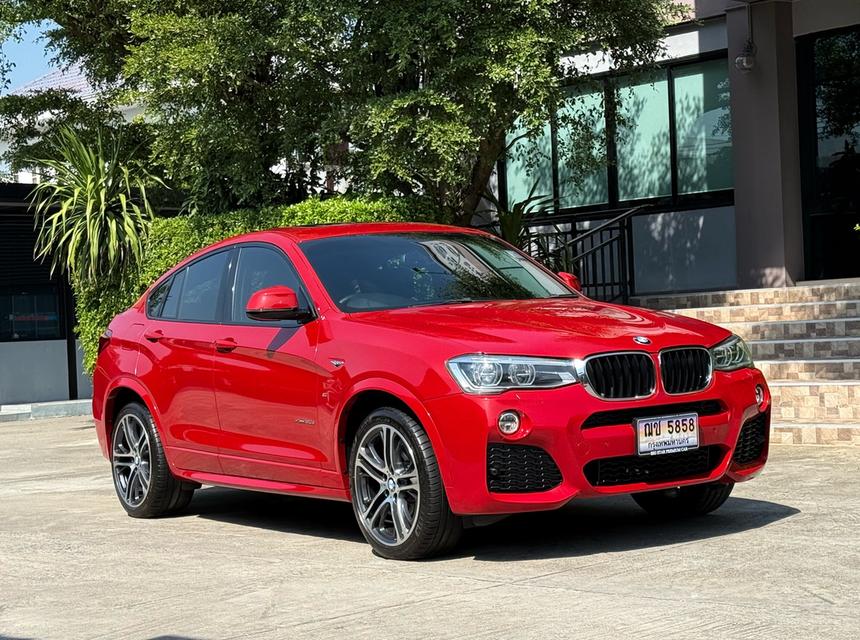 2018 BMW X4 LCI MSPORT รถมือเดียวออกป้ายแดง รถวิ่งน้อยเพียง 90,000 กม ประวัติศูนย์ครบ ไม่เคยมีอุบัติเหตุครับ