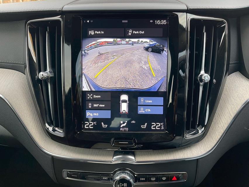 รหัสรถ PJP4229 2020 VOLVO XC60 T8 Inscription  15