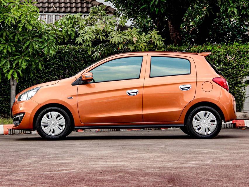 MITSUBISHI MIRAGE 1.2 GLX ปี 2019 เกียร์ Auto เบนซิน สีส้ม รถบ้านพร้อมใช้งาน ไมล์เพียง 110,249 km. 4