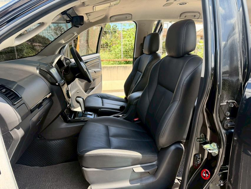Isuzu Mu-X 3.0 DVD ปี 2016 จด 2017 รูปที่ 11