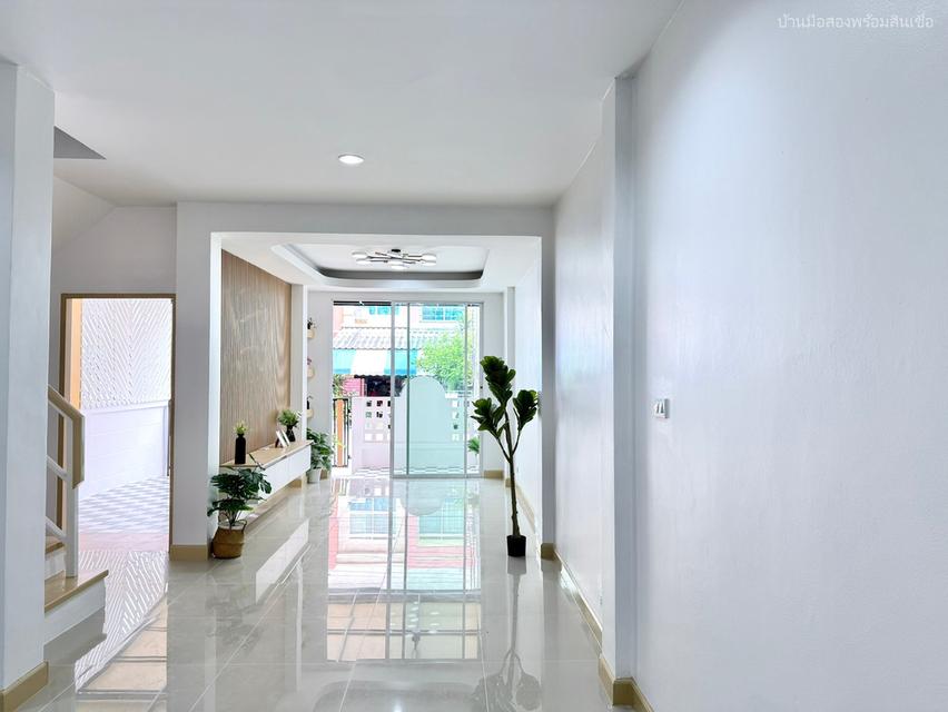 เพ็ญศิริ 4 ซ.เลียบวารี 25/1 7