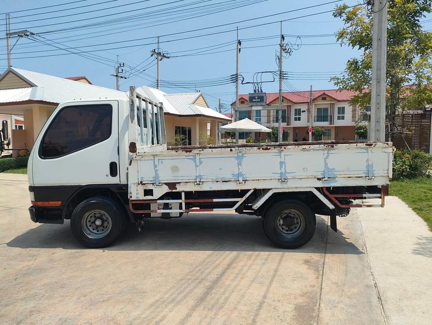 Mitsubishi Canter รถบรรทุก 4 ล้อกลาง มือ 2  4