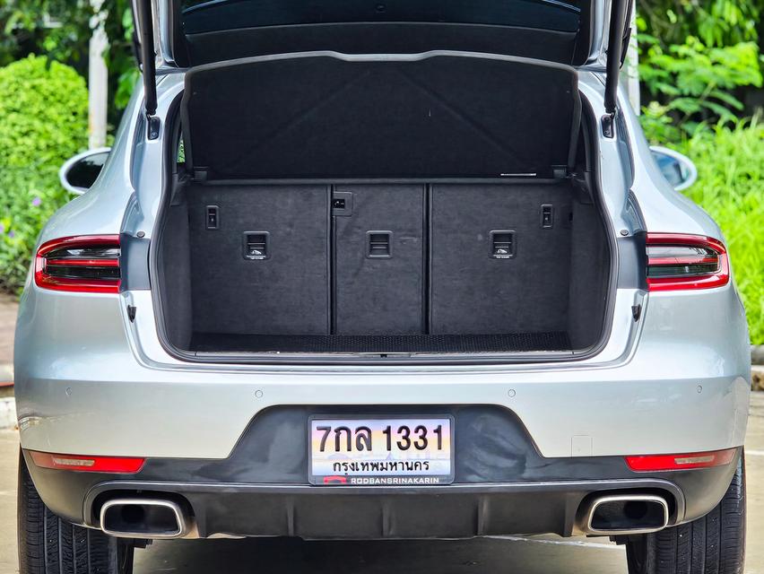 porsches 8