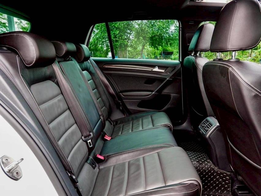 รหัสรถ PR3333 Volkswagen Golf R MK7 2.0 TSI DSG Hatch 5Doors ปี 2015 16