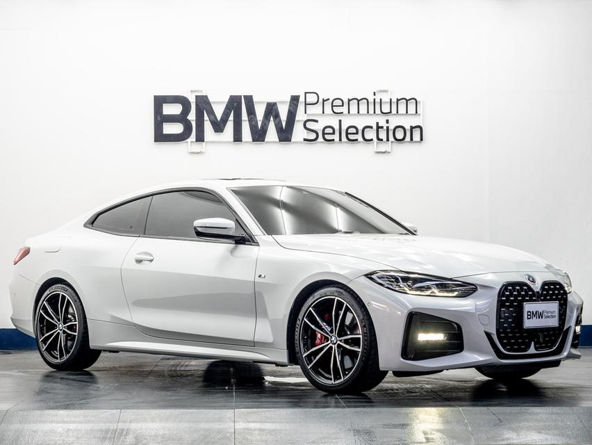 BMW (G22) 430i Coupe M Sport ปี 2022 เลขไมล์ 15,xxx กิโล 2