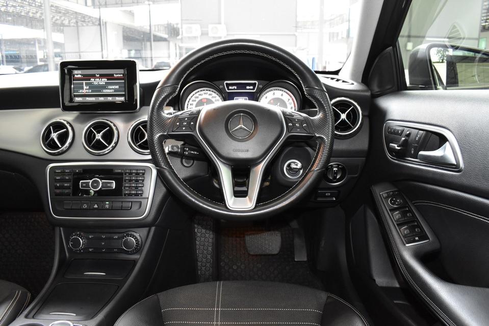 MERCEDES-BENZ GLA200 URBAN (W156) 2015💰 ราคาพิเศษเพียง 499,000 บาท เท่านั้น! 🔥 รูปย่อยที่ 4