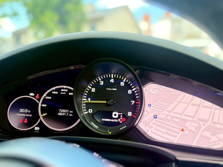 Cayenne Coupé Lightweight Package 9