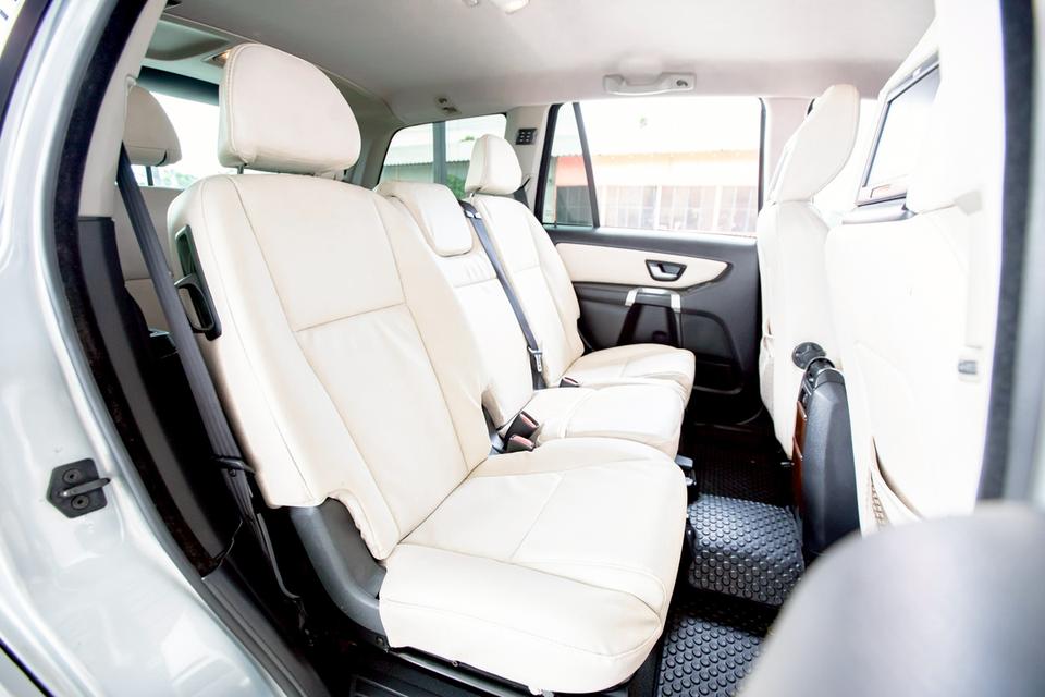 Volvo Xc 90 D5 2.4 ดีเซล AWD เกียร์ออโต้ ปี 2012 สีเทา 7 ที่นั่ง 12