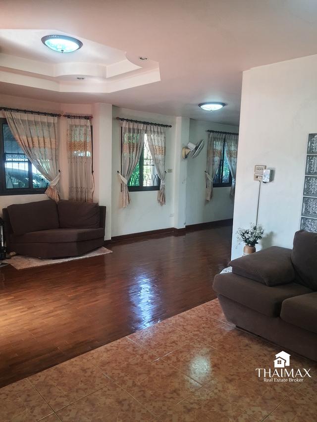 ขายบ้านเดี่ยวในโครงการจัดสรร ใกล้ตลาดสามแยกสันทราย ทำเลสะดวกต่อการอยู่อาศัย 12