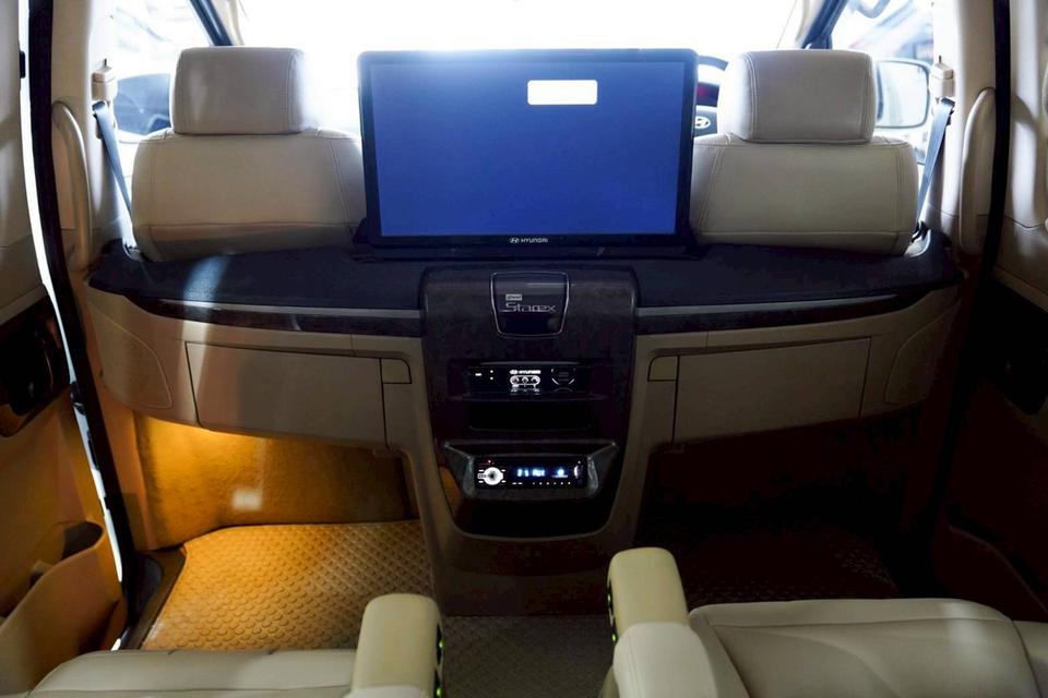 HYUNDAI H-1 GRAND STAREX 2.5 VIP 2013 จด 2015 รถตู้VIP สวยหรูดูแลดี 16