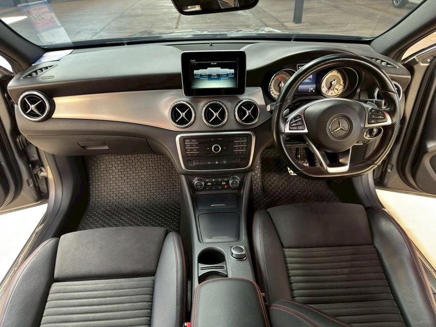 BENZ GLA 250 AMG ปี 2017 รูปที่ 11