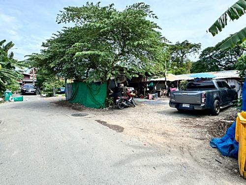 ขายที่ดินจัดสรรค์ 6 แปลง ซอยกรุงเทพกรีฑา ติดคลองลำลาง แปลงมุม (N.749) 4