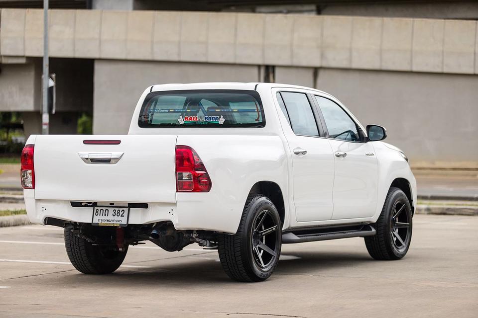 TOYOTA HILUX REVO 2.4 E PRERUNNER MT 2019 ไมล์ 61,000 กม. 17