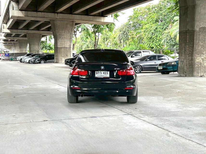 ขายรถ BMW 316i F30 ปี 2014 สีดำ เกียร์ออโต้