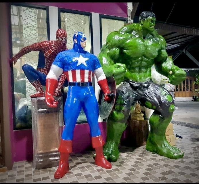หุ่นโชว์ทีมแอดเวนเจอร์ ขนาดใหญ่สมจริง หุ่นไฟเบอร์กลาสแอดเวนเจอร์ มือหนึ่ง 4