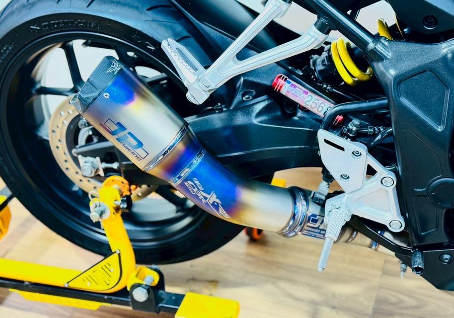 CBR650R 6