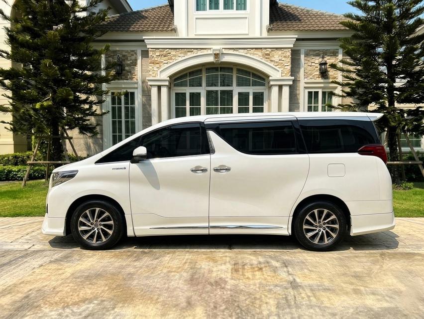ปี2017 Toyota Alphard 2.5 Hybrid รองTop สภาพสวย รูปที่ 6