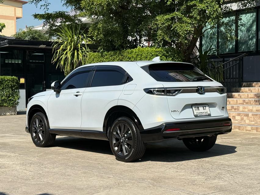 2023 HONDA HRV eHEV RS รถมือเดียว สภาพป้ายแดง วิ่งน้อยเพียง 20,000 กม รถไม่เคยมีอุบัติเหตุครับ